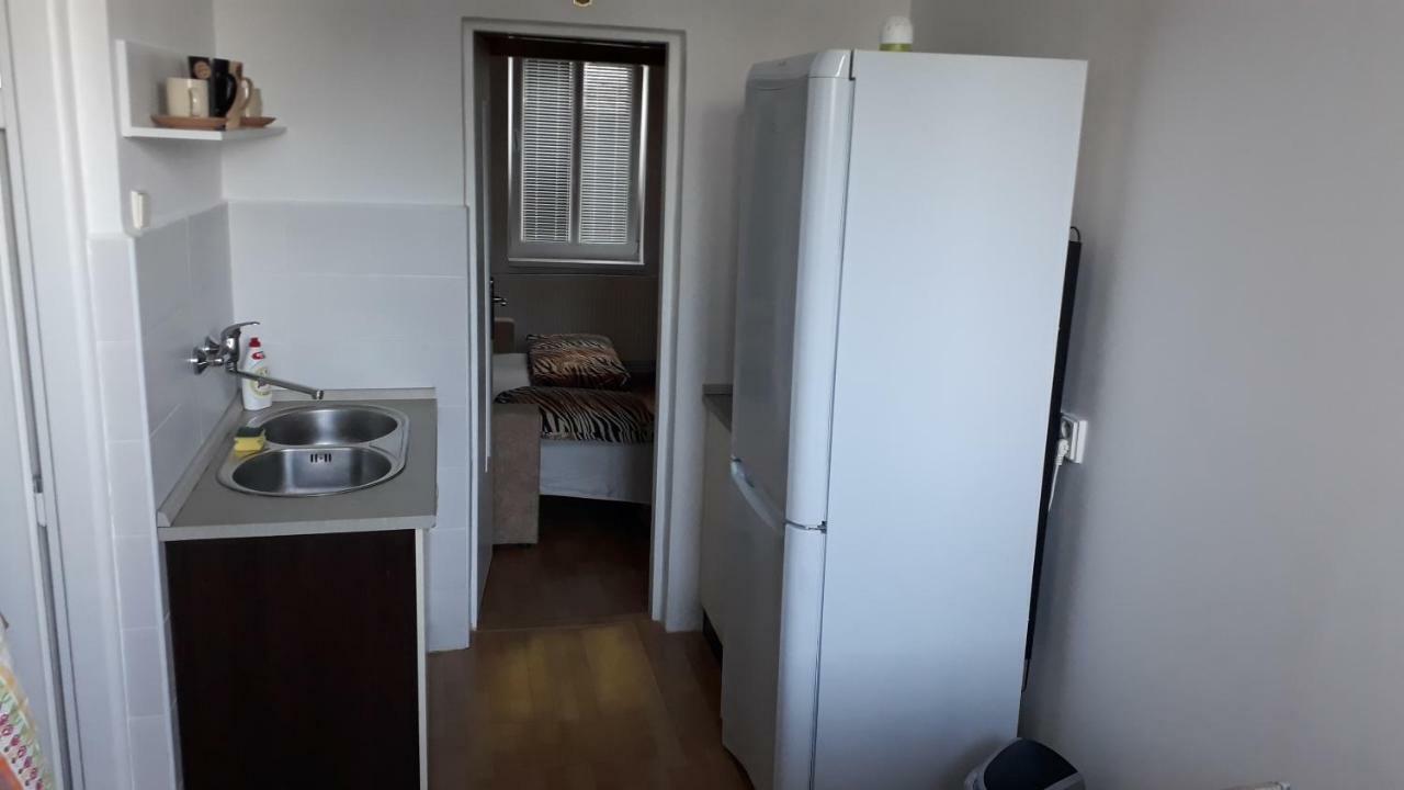 Apartman Pavilon D-Peter Vysoke Tatry Exterior photo